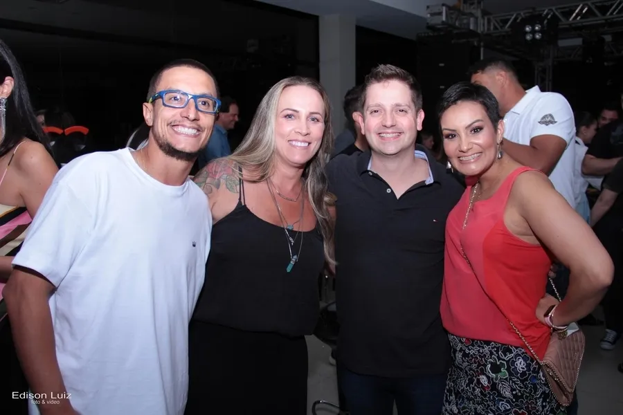 Ponta Lagoa realiza show com Lobão em PG