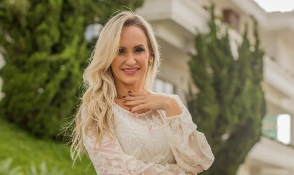 Kely é  Sócia-proprietária e Diretora Técnica da Franchising Odonto Excellence.