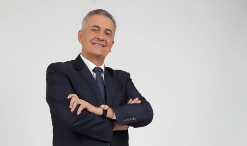  Jocelito Canto recebeu as felicitações pela passagem de seu aniversário na última quarta-feira (8). Jocelito que é um dos nomes influentes da política local, radialista e também é apresentador do Programa Tribuna da Massa, veiculado pela Rede Massa, considerado um dos lideres de audiência da emissora. Da coluna RC os votos de alegrias e saúde.