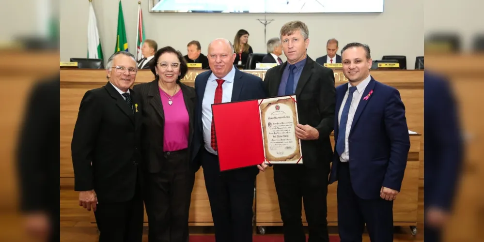 Diretor do Paraná Cidade recebeu título de Cidadania Honorária na capital do Estado

