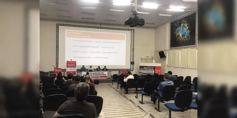 Assembleia do Sindicato dos Docentes da UEPG aconteceu na tarde desta quarta-feira (27)