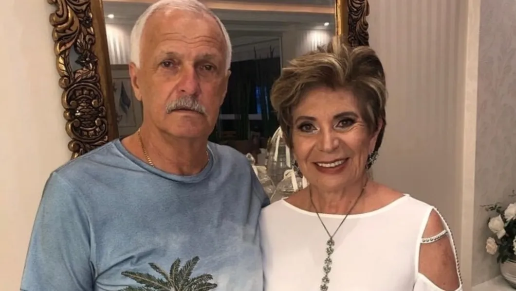 BODAS – Na próxima segunda-feira (20), o casal Lourival Schmidt e sua esposa Elizabeth Schmidt, celebra seus 47 anos de união. Essa feliz união regada a muito amor e cumplicidade, serve de inspiração para todos, ao construírem uma linda história familiar. Da coluna RC os votos de saúde e alegrias ao casal. 