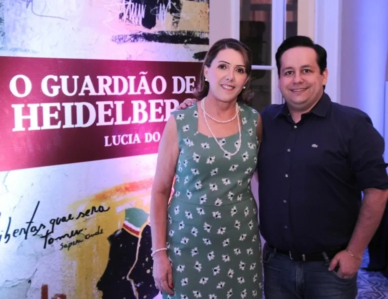 CLICK – Estive prestigiando o recente lançamento do livro “O Guardião de Heidelberg” da escritora Lucia do Valle, nas dependências do Sesc Estação Saudade. Vale ressaltar que o evento levou a assinatura da Soul Eventos.