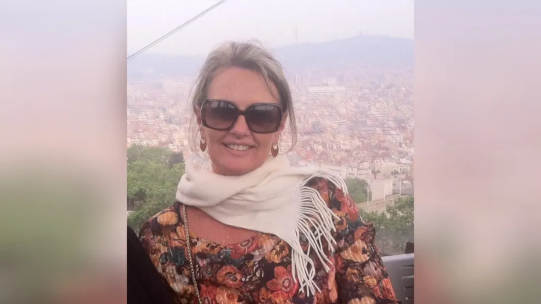 TROCA DE IDADE - A sempre elegante Margareth Sponholz receberá as felicitações pela passagem de seu aniversário no domingo (22). Da coluna RC os votos de felicidades e realizações