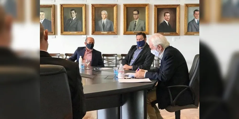 Imagem ilustrativa da imagem Empresários do comércio discutem medidas de apoio junto ao governo