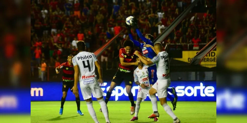 A Série B tem data prevista de recomeço para 8 de agosto.