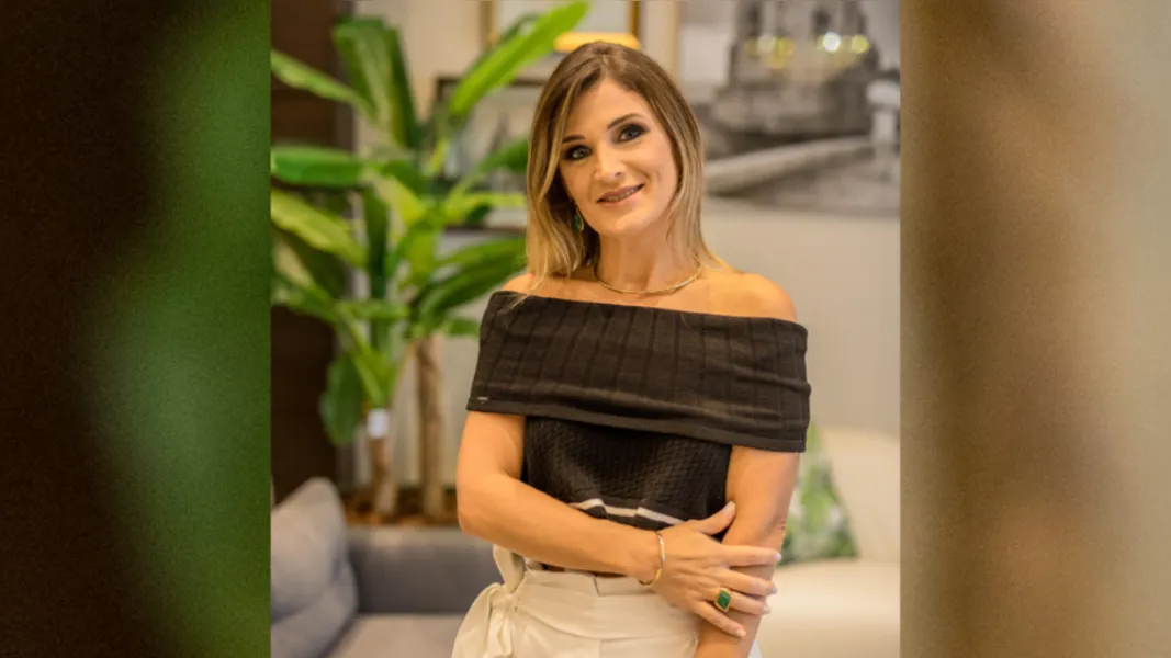 BDAY - Analira Serenato Bührer será muito cumprimentada pela passagem de seu aniversário nesta sexta-feira (31). Da coluna RC os votos de felicidades e prosperidade 