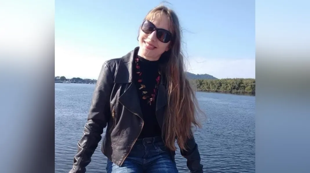 BDAY - Eliana Diniz foi muito cumprimentada pela passagem de seu aniversário, na última terça-feira (4). Da coluna RC os votos de alegrias e sucesso