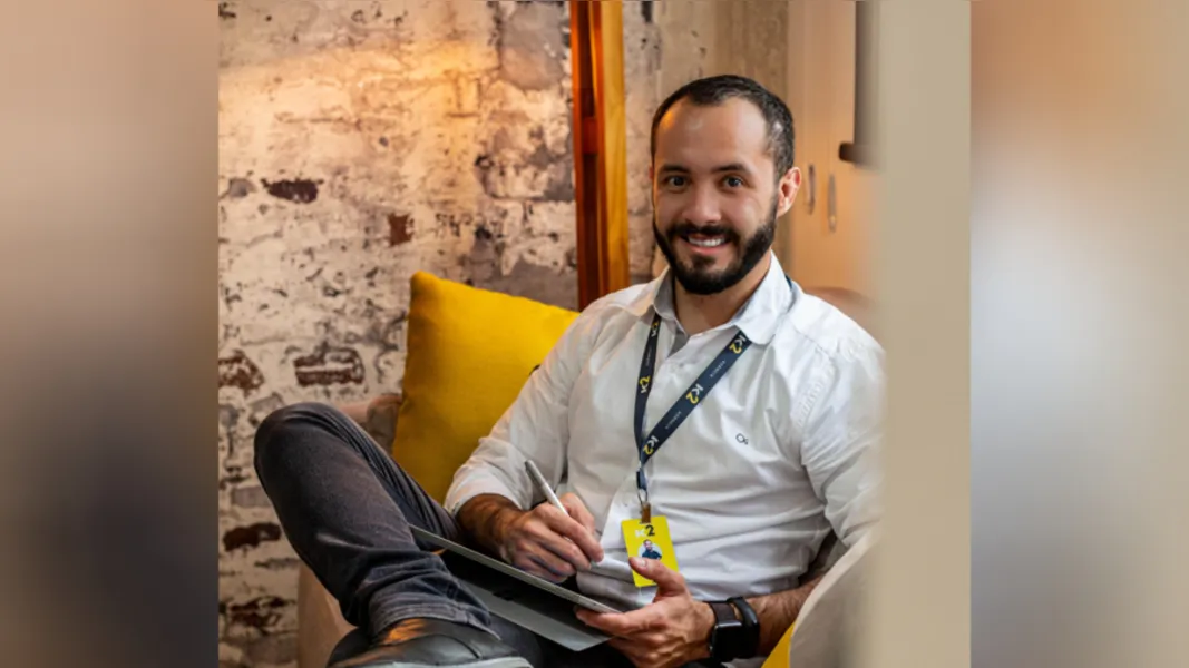 NOVO CICLO - Taylan Renan de Macedo de Oliveira receberá os cumprimentos pela passagem de seu aniversário neste sábado (22). Taylan que responde pela agencia de publicidade K2 em nossa cidade. Da coluna RC os votos de realizações e felicidades