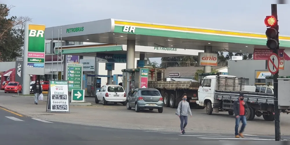 Preço médio é de R$ 3,77. Mas com  pagamento por aplicativos, valor fica mais baixo