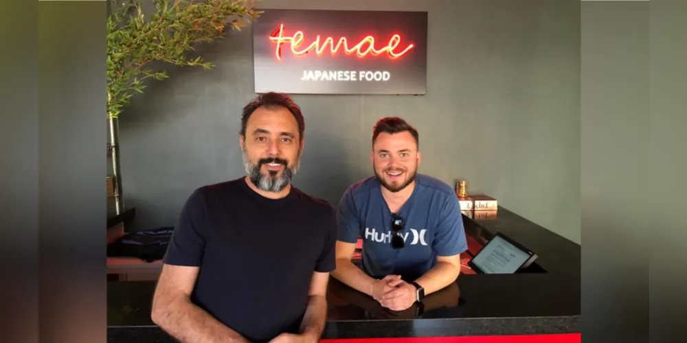TEMAE – O mês de agosto será especial para a equipe do Temae Japanese Food, os empresários Hemerson Dmengeon e Sergio Pereira, preparam várias novidades e ações, especialmente pela celebração do primeiro ano de atividade do sofisticado espaço gastronômico. Comentaremos