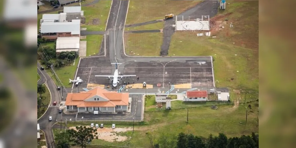 Imagem ilustrativa da imagem Câmara de PG aprova lei para ‘proteger’ Aeroporto Sant’Ana