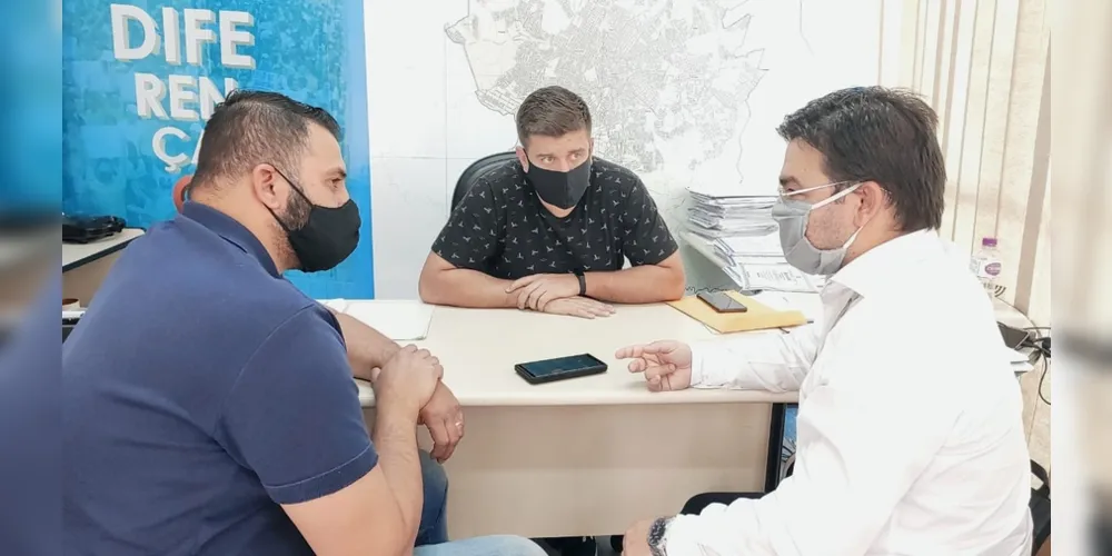 Imagem ilustrativa da imagem Vinicius conquista regularização fundiária para moradores