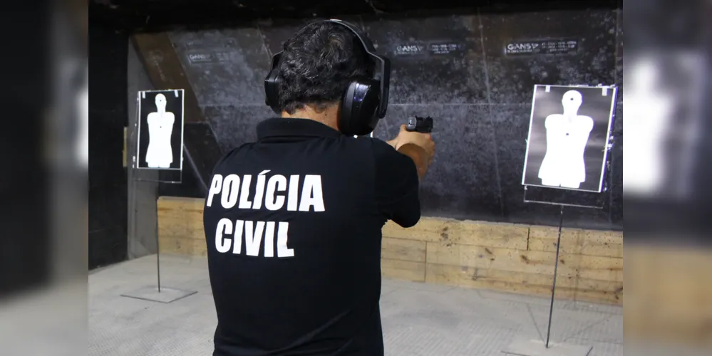 Além das práticas previstas, os policiais inscritos terão oportunidade de atirar no caminhão simulador de tiro, veículo adaptado para aperfeiçoamento. 