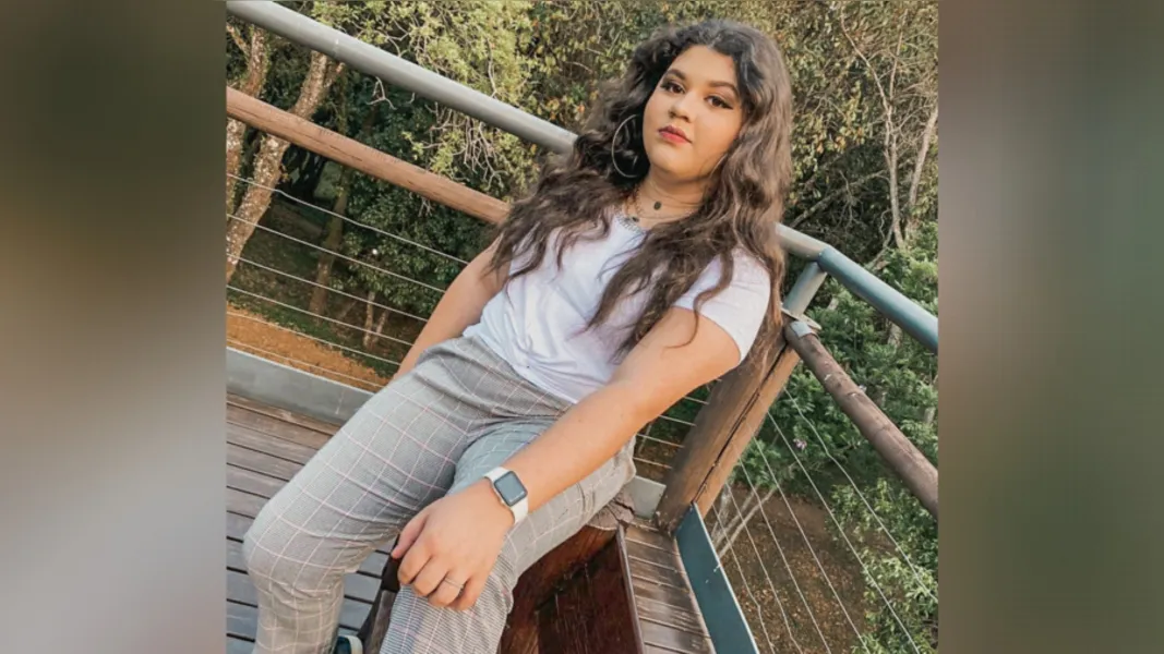 BDAY – Na última semana quem celebrou seus 15 anos foi a estudante Mariana Michalski Fagundes Cunha. Da Coluna RC os votos de muito sucesso e felicidades