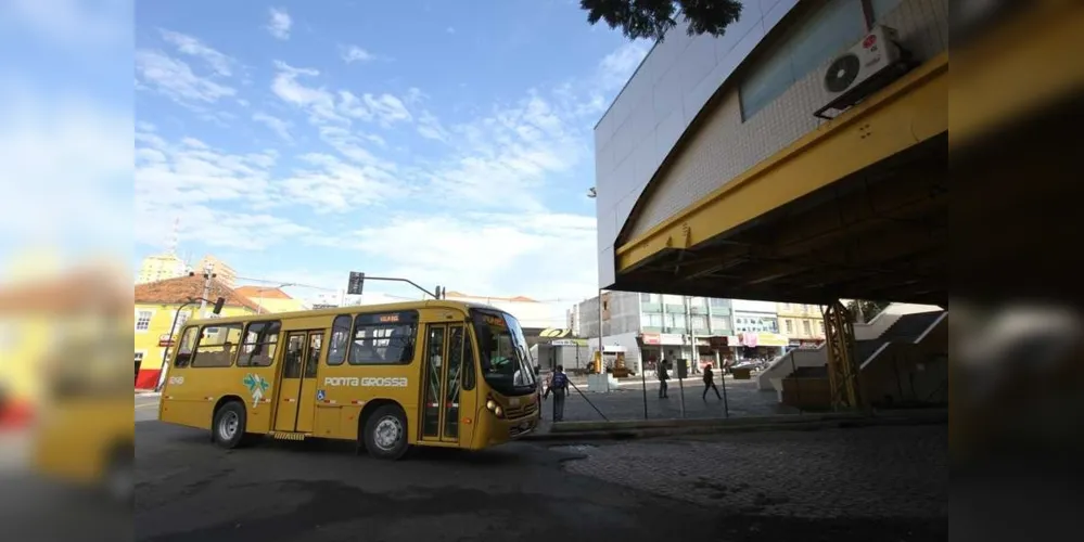 Empresa do transporte público quer demitir 230 funcionários