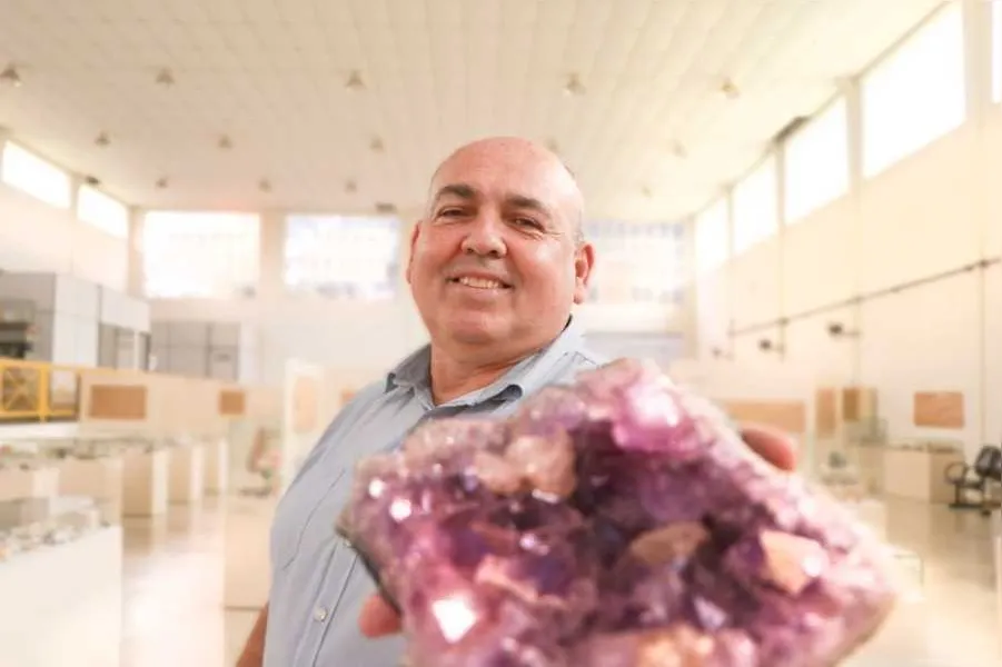 A UEPG é referência nacional e internacional nos estudos de Patrimônio Natural, Paleontologia, Astronomia e Turismo de Natureza.