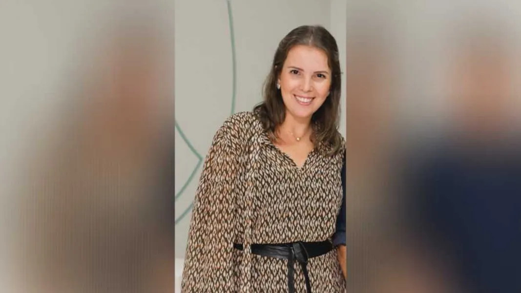 NOVO CICLO - A advogada Juliana Rizental Machado foi muito cumprimentada pela passagem de seu aniversário na última terça-feira (26). Da coluna RC os votos de realizações e felicidades