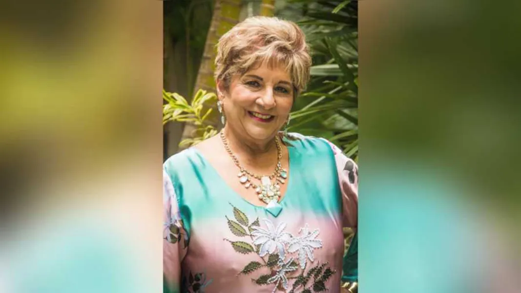 NOVO CICLO - Clea Correa Francisco será muito cumprimentada pela passagem de seu aniversário nesta terça-feira (2). Da coluna RC os votos de realizações e alegrias