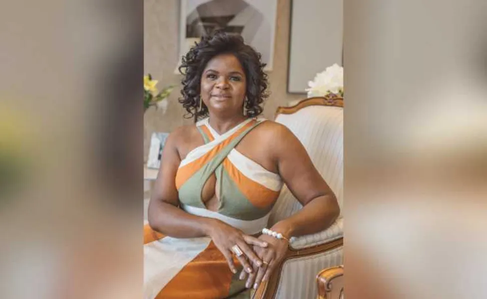 Troca de idade - Rosemery Czelusniak será muito cumprimentada pela passagem de seu aniversário nesta sexta-feira (26). Rosemery é uma reconhecida artesã que vem se destacando com seu trabalho minucioso, cada dia mais fidelizando suas clientes.  Da coluna RC os votos de alegrias e sucesso.