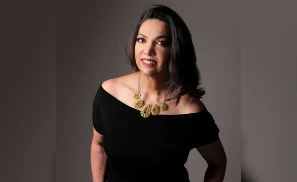Novo ciclo - Sandra Haenisch receberá as felicitações pela troca de idade nesta sexta-feira (26). Sandra que responde pela clinica Sandra Haenisch, vem conquistando cada dia mais pacientes com seu eficiente método 5S de emagrecimento. Da coluna RC os votos de realizações e felicidades.