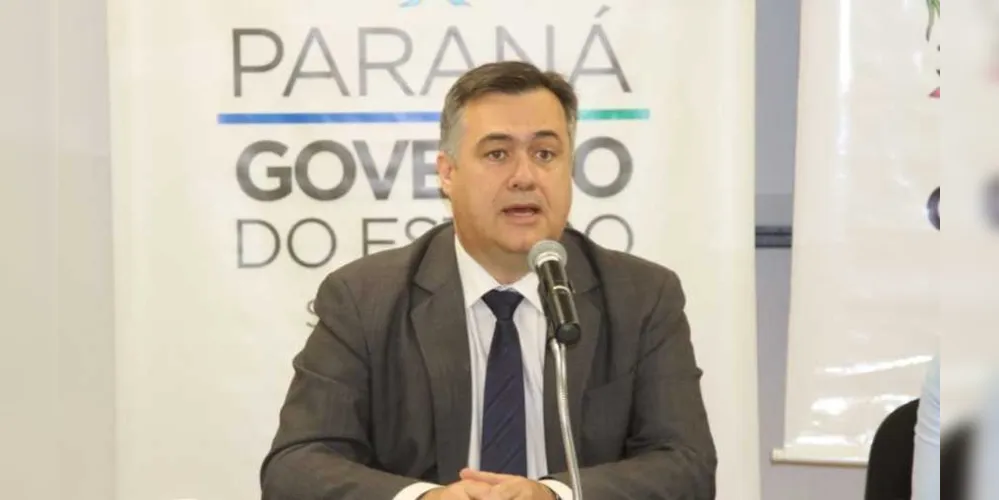 Imagem ilustrativa da imagem Secretário de Saúde do Paraná testa positivo para Covid-19