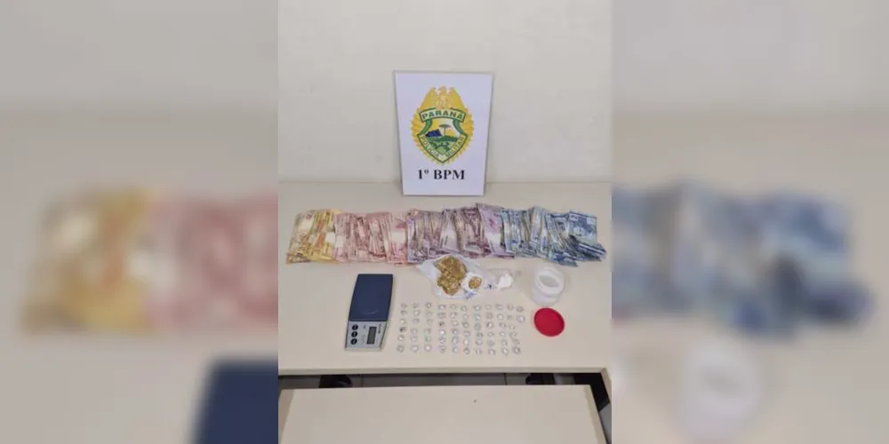 O material foi recolhido e encaminhado, junto à suspeita, à Delegacia