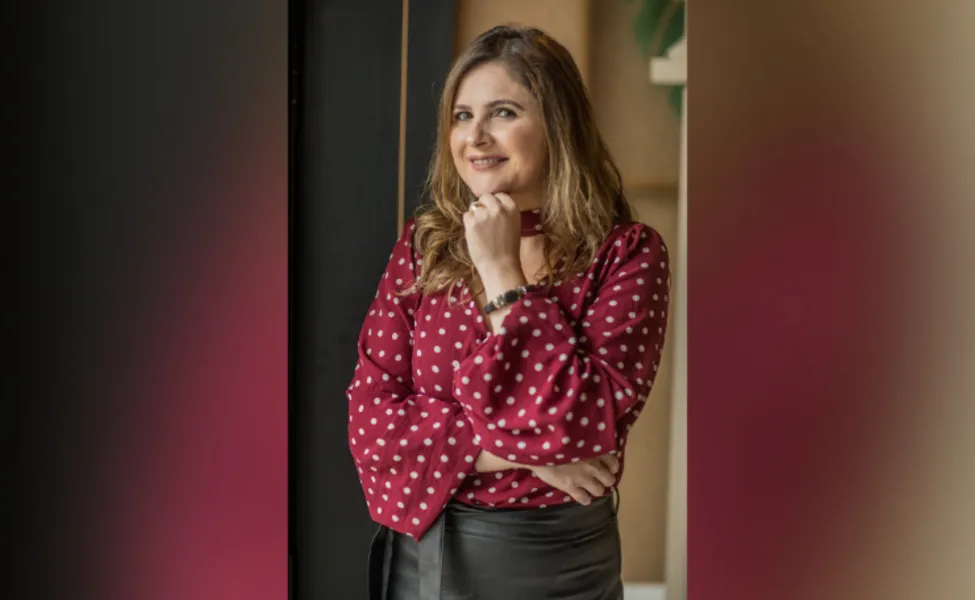 Novo ciclo - A conceituada advogada Luciana de Oliveira Bassani será muito cumprimentada pela passagem de seu aniversário na próxima terça-feira (04). Da coluna RC os votos de felicidades infinitas. 