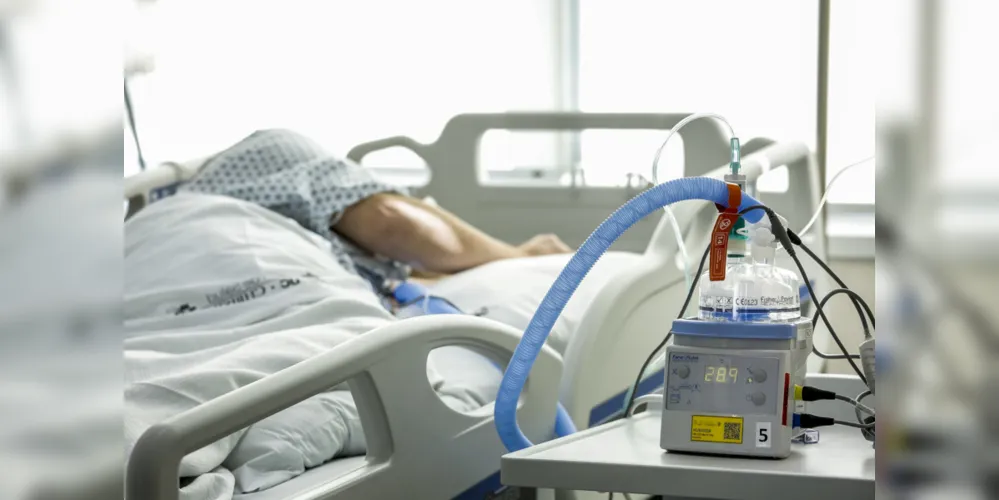 524 pacientes com diagnóstico confirmado de Covid-19 estão internados hoje