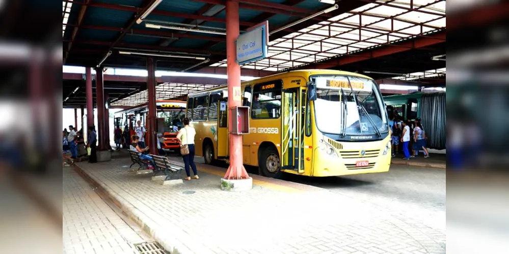 A circulação de ônibus está suspensa do dia 18 ao dia 28 de março