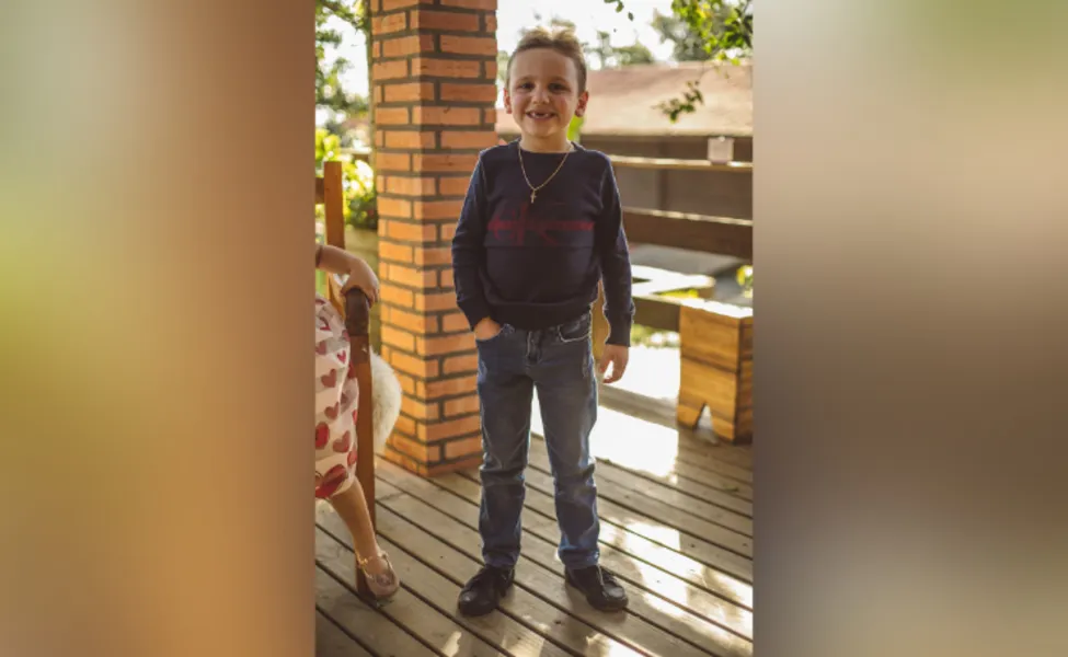 BDAY – O garotão Felipe Cosmoski Cury receberá as felicitações pela chegada de seus oito anos de idade nesta sexta - feira (13). Da coluna RC os votos de felicidades e realizações. 