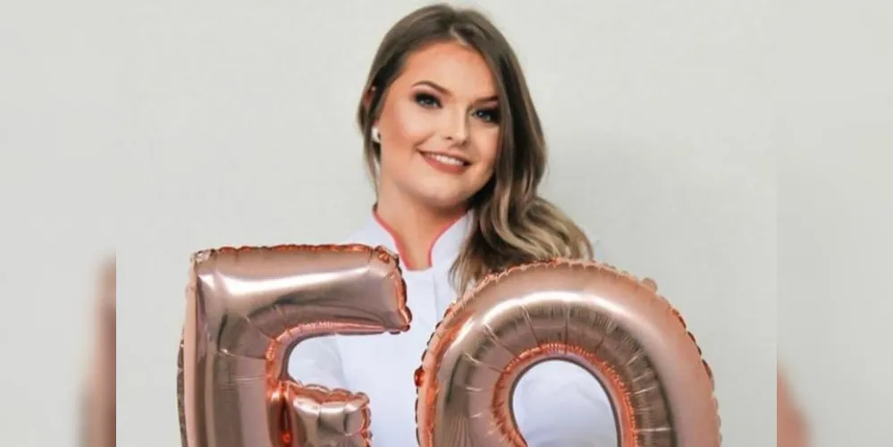 Rafaeli Scorupski é enfermeira obstetra de Ponta Grossa
