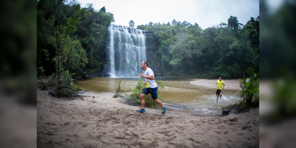 Em 2017, a Cachoeira da Mariquinha foi o atrativo turístico
escolhido pelos atletas, para sediar uma das etapas da Corrida na Roça