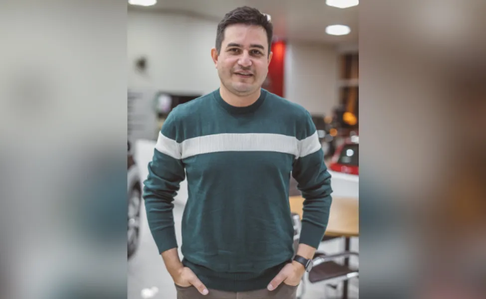 FELICITAÇÕES  - O CEO da Expresso Princesa dos Campos Gilson Barreto no início deste mês foi muito cumprimentado pela passagem de seu aniversário. Da coluna RC os votos de alegrias e sucesso.