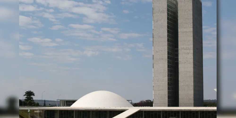 Medida está publicada no Diário Oficial da União.