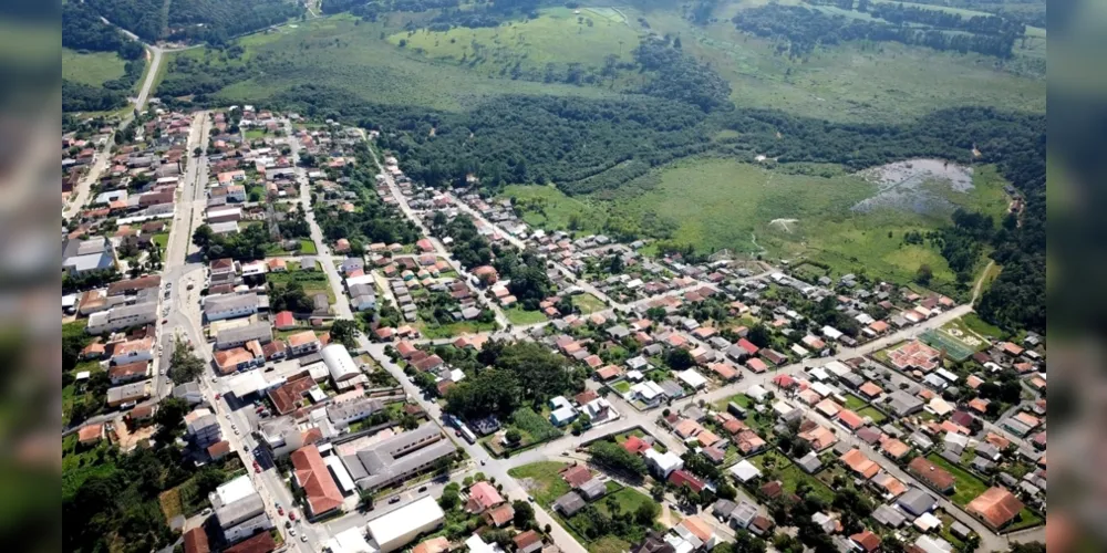 Prefeito Abimael do Valle avalia projetos e destaca andamento de obras