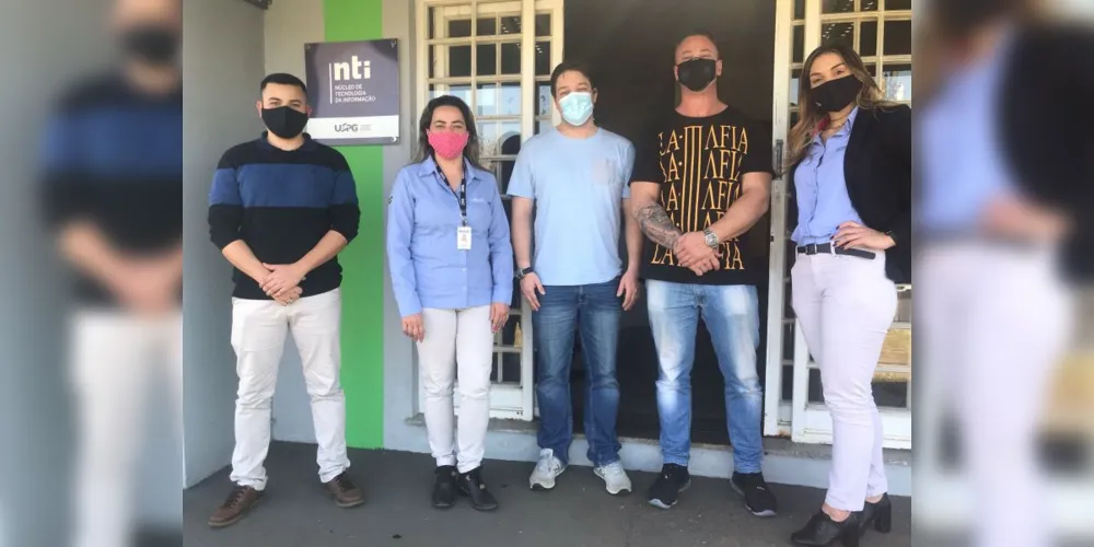 Imagem ilustrativa da imagem UTFPR E UEPG recebem doações de equipamentos de TI