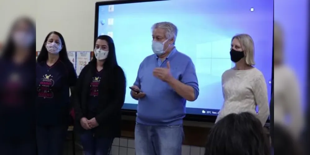 Projeto 'Escola Digital' foi implementado na última sexta-feira (15). O prefeito Idir Treviso destacou a relevância do novo investimento