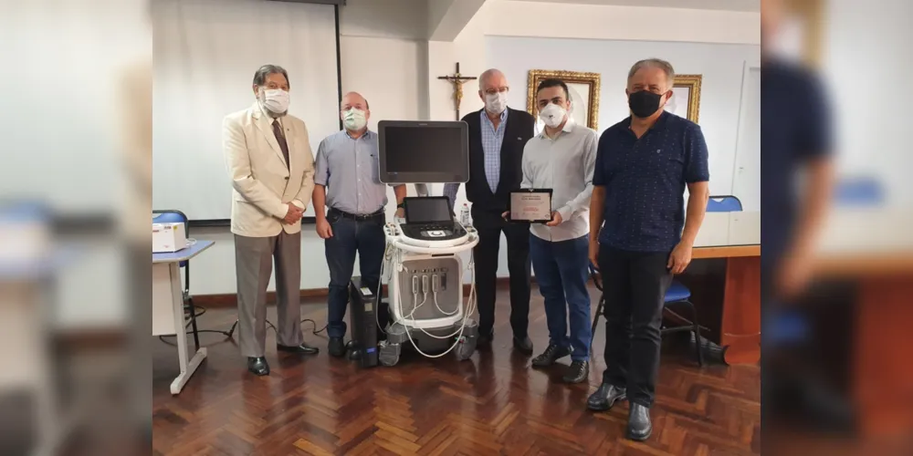  Deputado Federal Aliel Machado visitou a Santa Casa de Ponta Grossa para entrega oficial do equipamento de ultrassonografia
