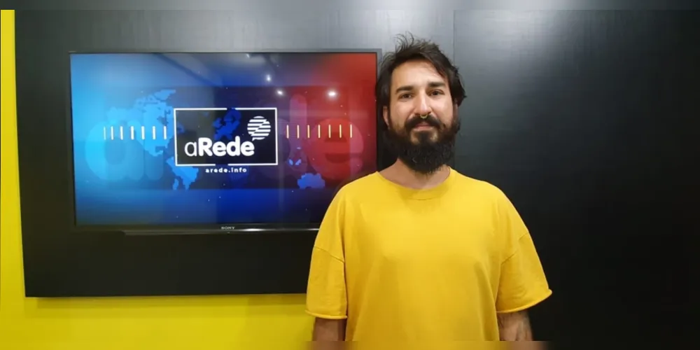 O regente do coro municipal, regente do Coro Municipal e diretor artístico do grupo, Édi Marques, participou de uma live no portal aRede