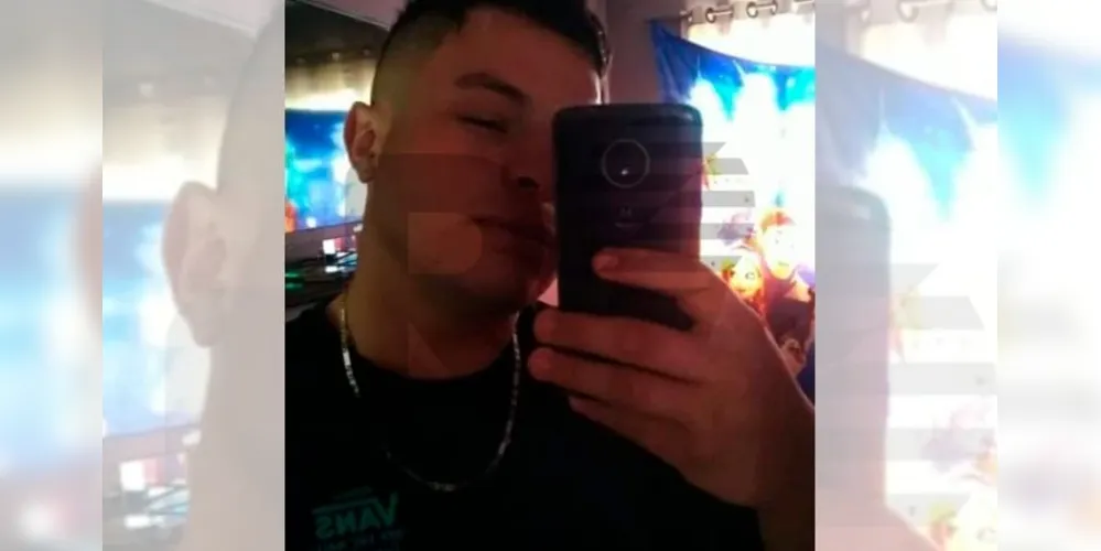 Jovem assassinado dentro de casa em PG é identificado
