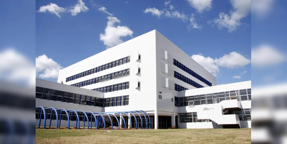 Após a mudança, o hospital universitário da UEPG conta com 70 leitos para tratamentos de vítimas do coronavírus