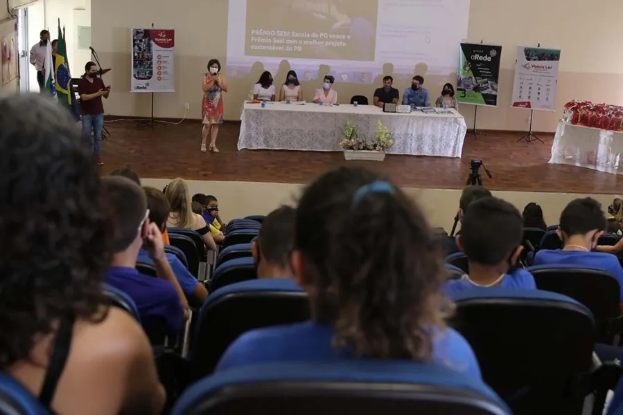 Concurso do Vamos Ler premia alunos em Ponta Grossa