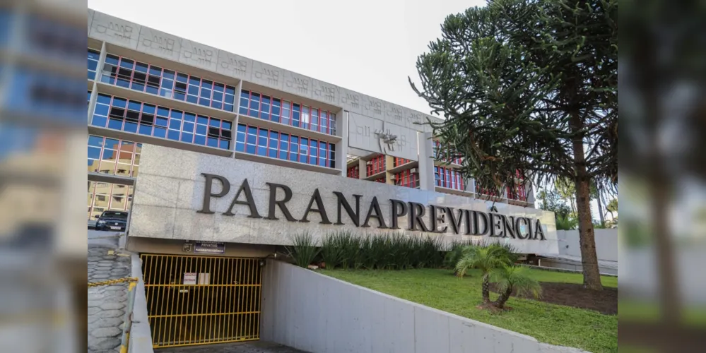 Fachada da Paranaprevidência.