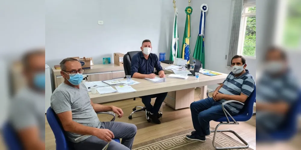 Prefeito Leandro Jasinski se reuniu com representantes da Secretaria Estadual de Infraestrutura