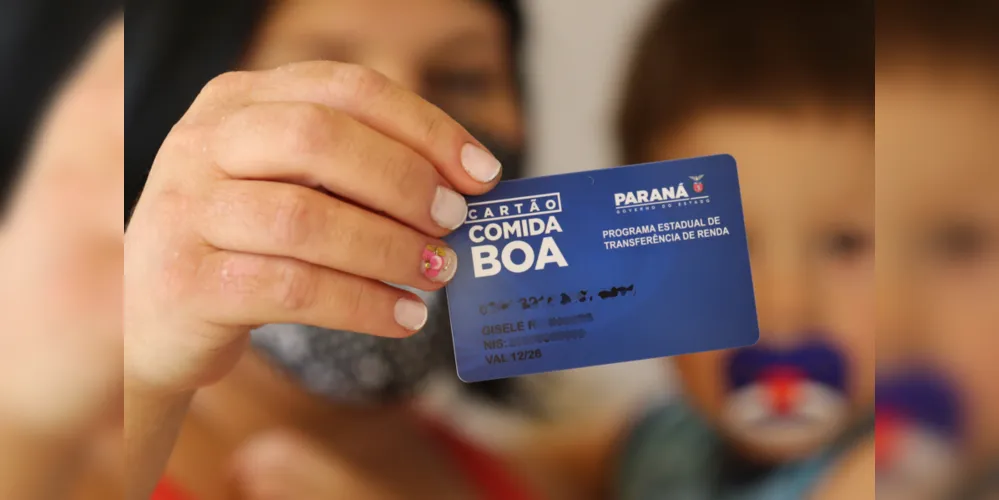 Imagem ilustrativa da imagem Estado finaliza a entrega de 90 mil cartões do ‘Comida Boa’