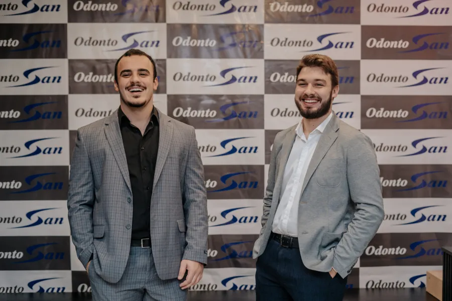 Leonardo Benetti e Aaron Weckerlin de Arruda