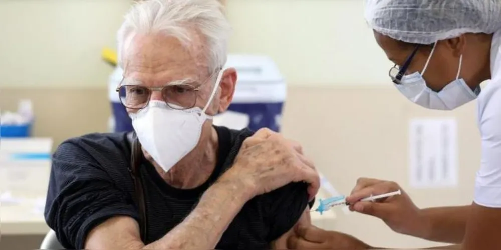 Nova etapa de vacinação contra covid-19 acontece na próxima semana