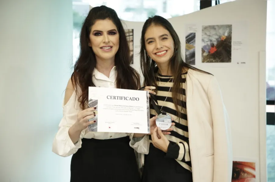 Renata e Briani Helena de Souza Britto