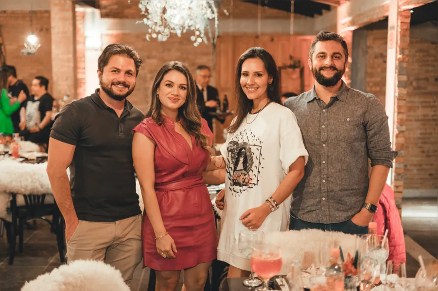 Jeniffer Fernandes, Pedro Vieira, Fernanda Kassab e Bruno Kassab